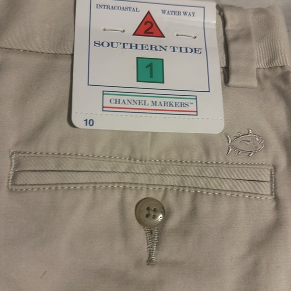 NWT Southern Tide Boys Channel Marker Khaki Short - Picture 7 of 10